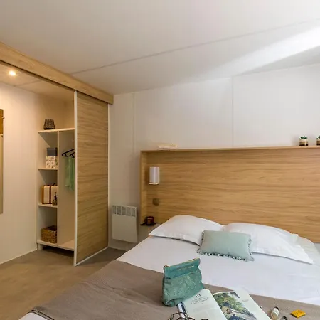 Camping Saint-Palais-Sur-Mer Feriested *