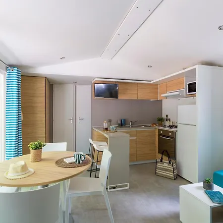 Camping Saint-Palais-Sur-Mer Feriested *